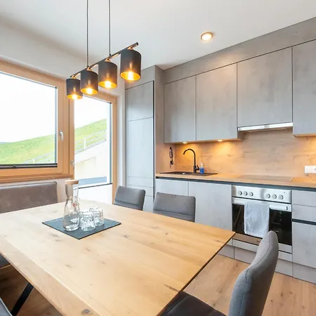 Haus Heimat - Enzian *